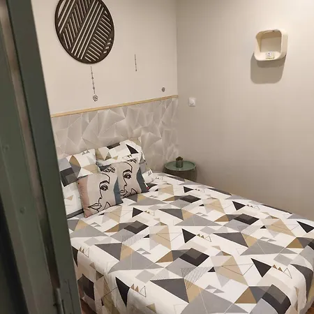 Rdc Avec Parking Au Centre-ville Charleville-Mézières