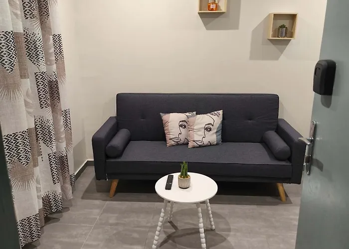 Appartamento Rdc Avec Parking Au Centre-ville